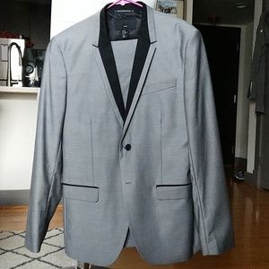 H&M Gray and Black Suit